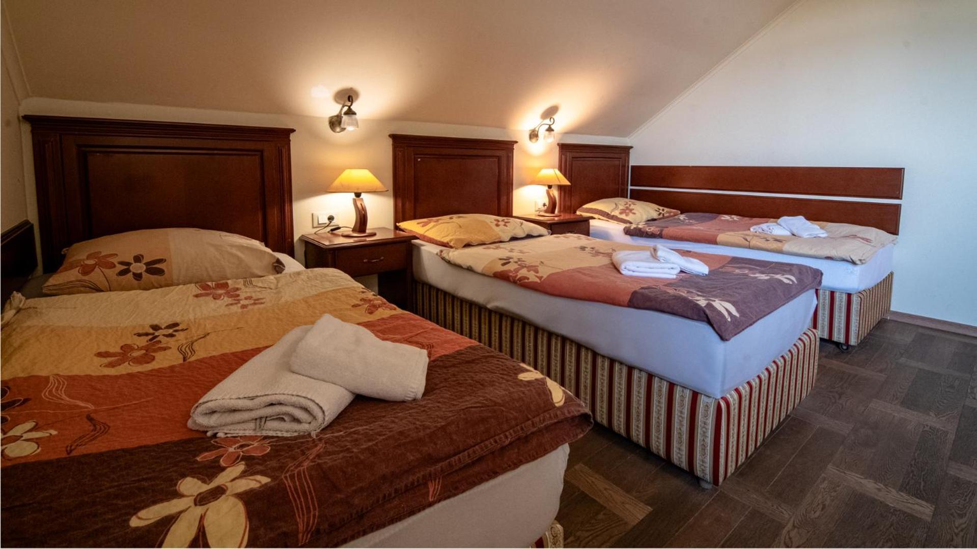 Hotel Veganfresh Medvode Zewnętrze zdjęcie
