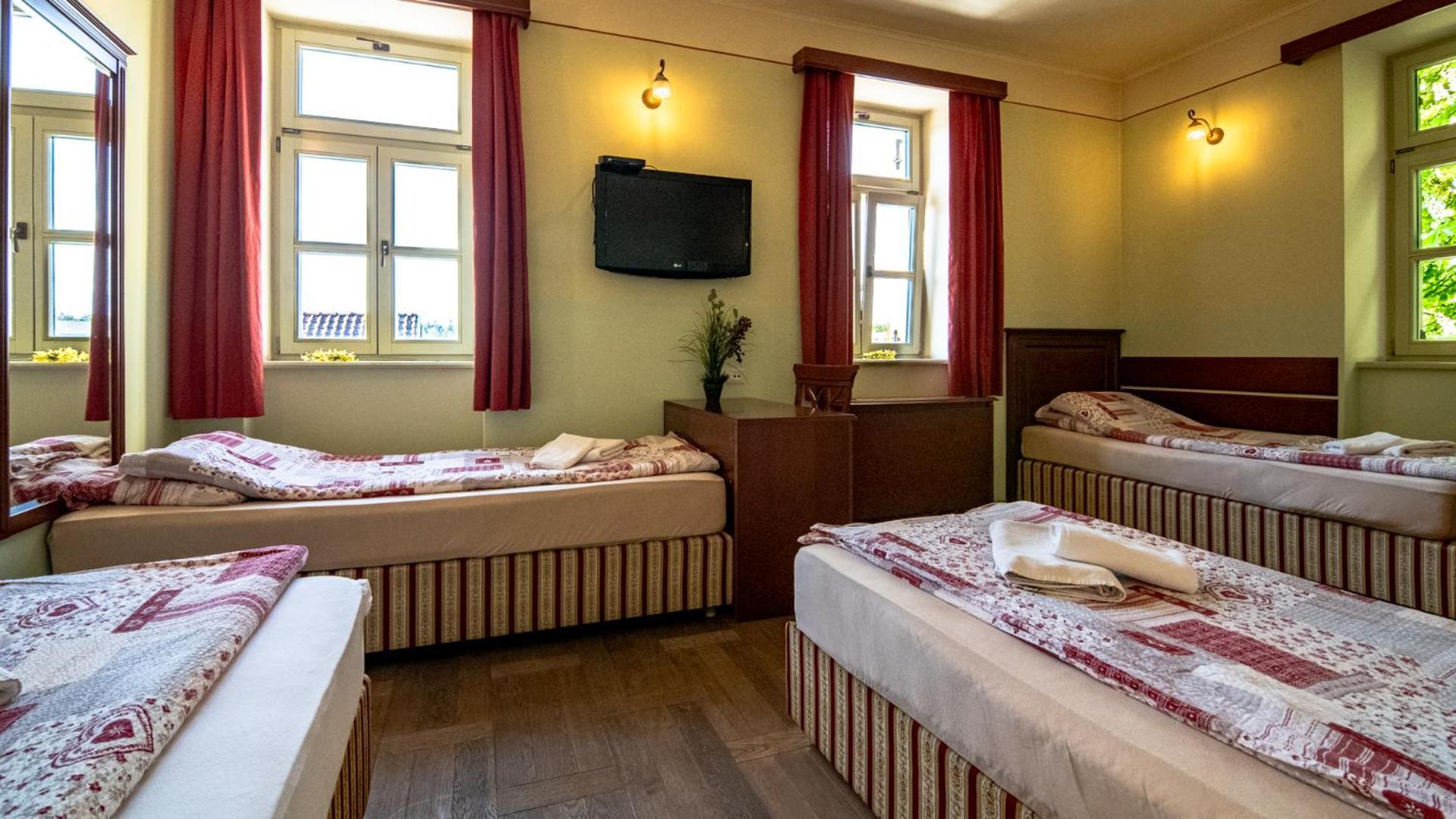 Hotel Veganfresh Medvode Zewnętrze zdjęcie