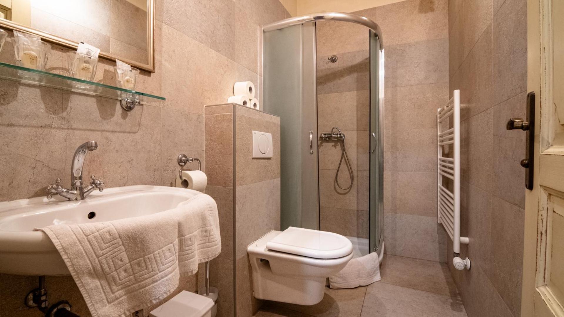 Hotel Veganfresh Medvode Zewnętrze zdjęcie